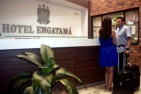  Hotel Engatama  Моникира